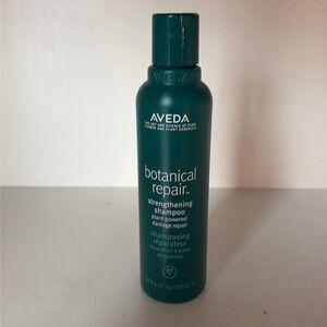 AVEDA Botanical Repair Strengthening Shampoo